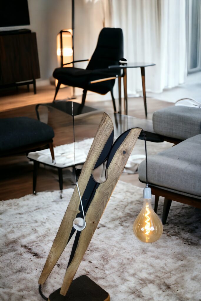 lampe en chêne massif